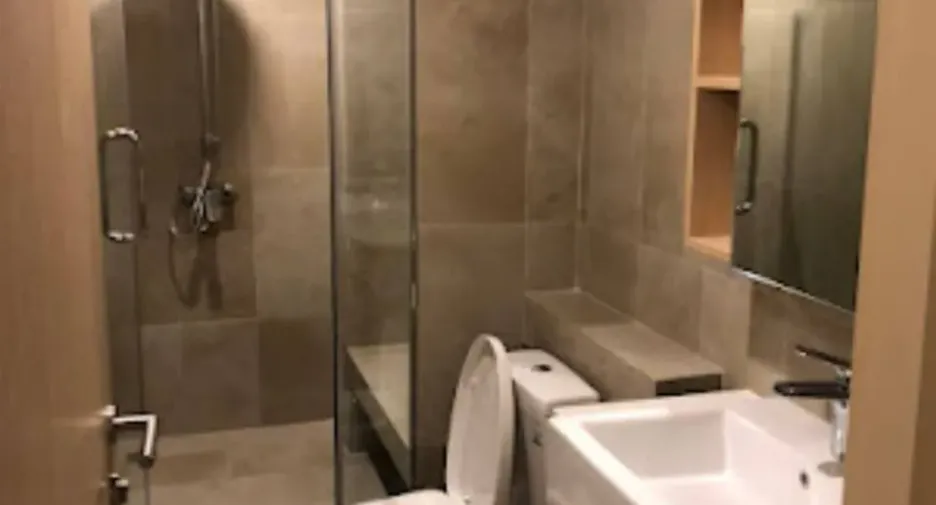 For sale 2 bedrooms condo in Yan Nawa, Bangkok