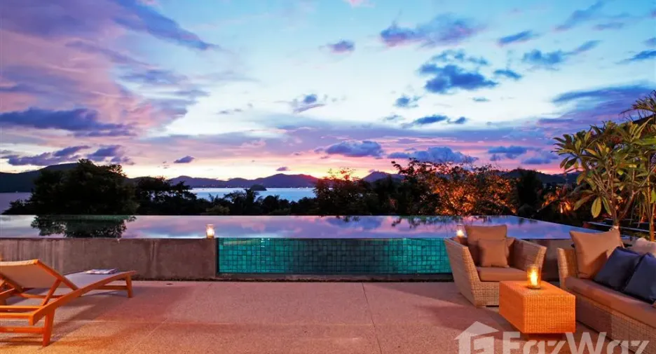 Villa en venta de 4 habitaciones en Mueang Phuket, Phuket