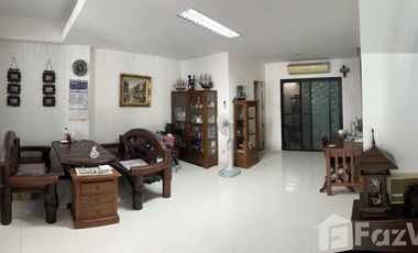 ขาย 2 ห้องนอน ทาวน์เฮ้าส์ ใน สวนหลวง, กรุงเทพฯ