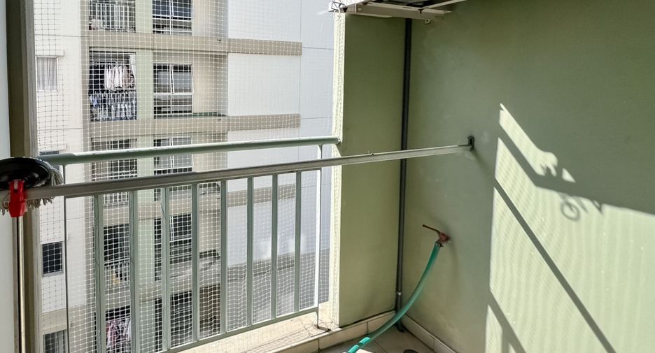 For sale 1 bed condo in Bang Khen, Bangkok