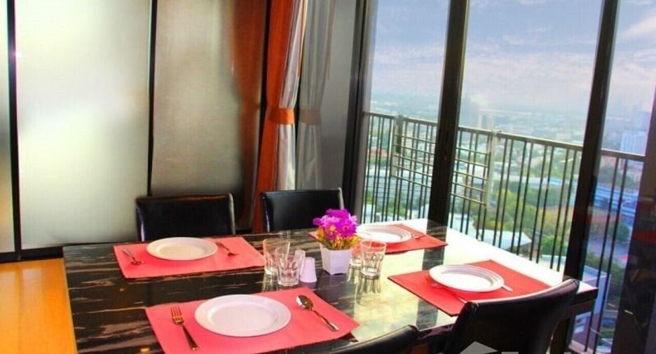 For sale 1 bed condo in Khlong Toei, Bangkok