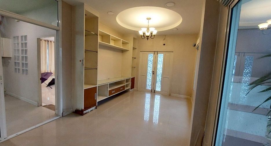 Продажа 3 спальни дом в Bang Kruai, Нонтабури