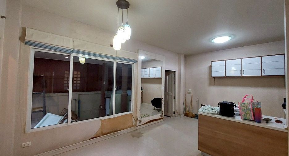 Продажа 3 спальни дом в Bang Kruai, Нонтабури