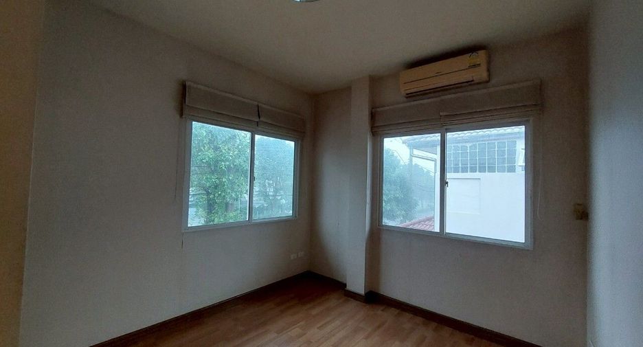 Продажа 3 спальни дом в Bang Kruai, Нонтабури