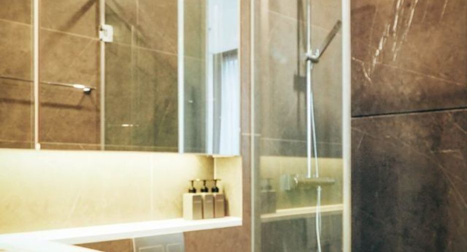 À vendre et à louer 1 chambre condo à Watthana, Bangkok