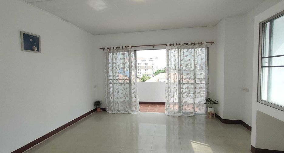 For sale studio condo in Mueang Nonthaburi, Nonthaburi
