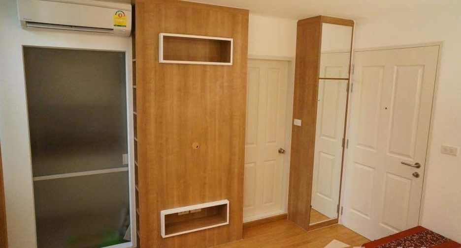 For sale 1 bed condo in Phaya Thai, Bangkok