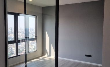 À vendre 1 chambre condo à Bang Kho Laem, Bangkok