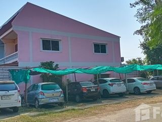 For sale 2 bedrooms townhouse in Mueang Lampang, Lampang