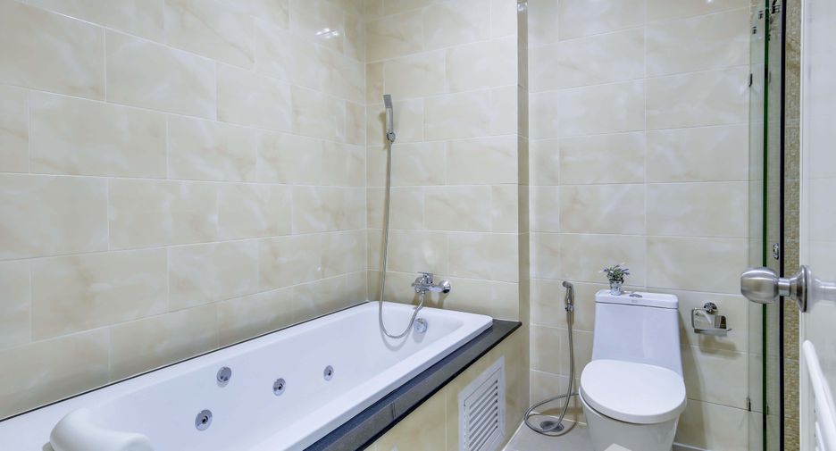 For sale 2 bedrooms condo in Thanyaburi, Pathum Thani