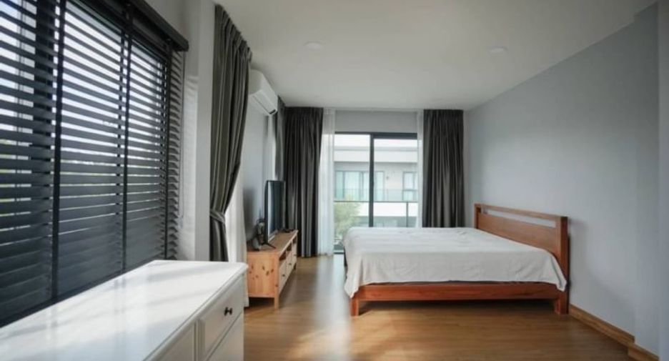 Casa en venta de 3 habitaciones en Bang Phli, Samut Prakan