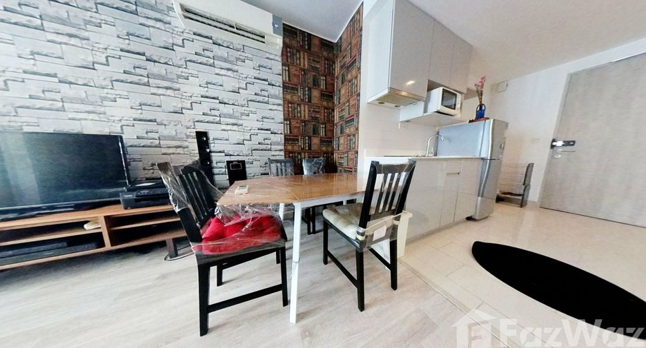 À vendre 2 chambres condo à Huai Khwang, Bangkok