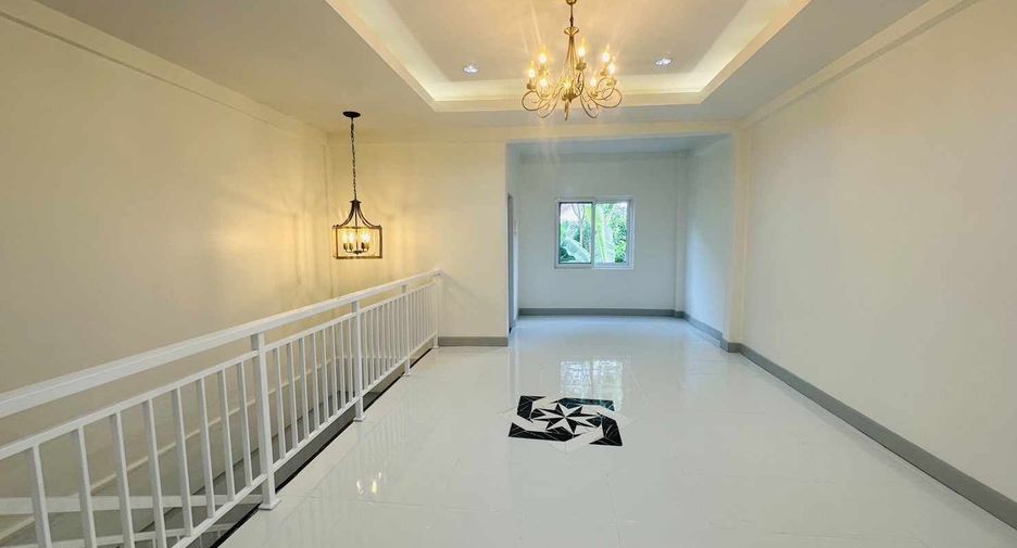 For sale 4 bedrooms house in Hat Yai, Songkhla