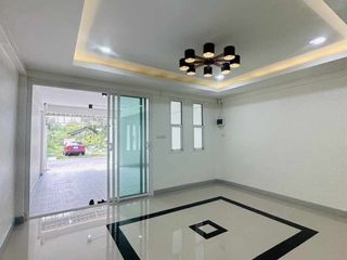 For sale 4 bedrooms house in Hat Yai, Songkhla