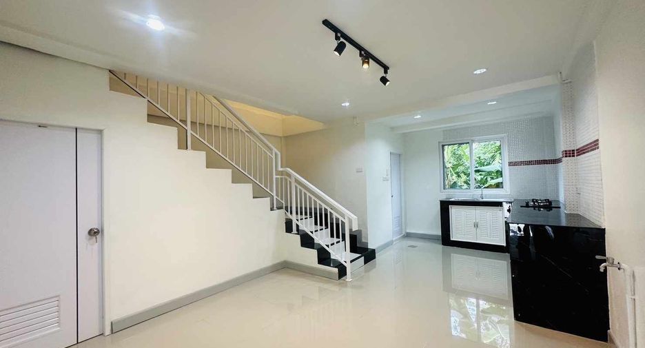 For sale 4 bedrooms house in Hat Yai, Songkhla
