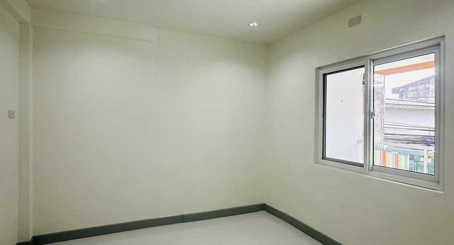 For sale 4 bedrooms house in Hat Yai, Songkhla
