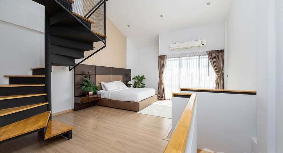 For rent 3 bedrooms townhouse in Pak Kret, Nonthaburi