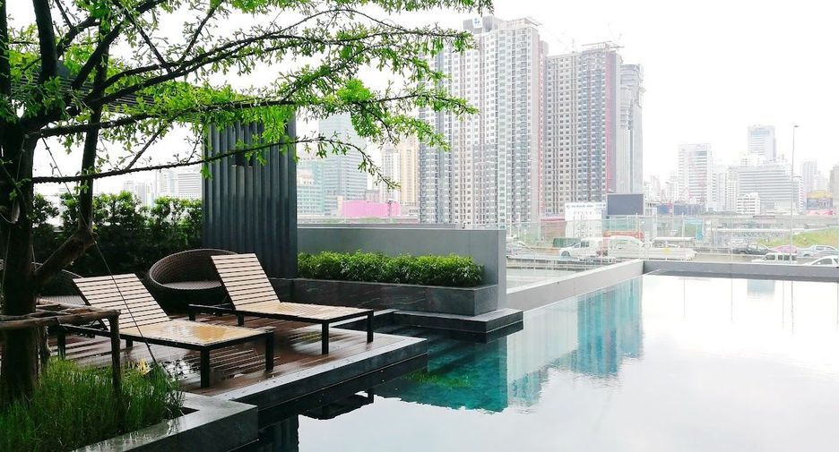 For sale 1 bed condo in Ratchathewi, Bangkok