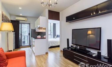 For sale 1 bed condo in Khlong Toei, Bangkok