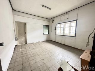 For sale 3 bedrooms house in Phanat Nikhom, Chonburi