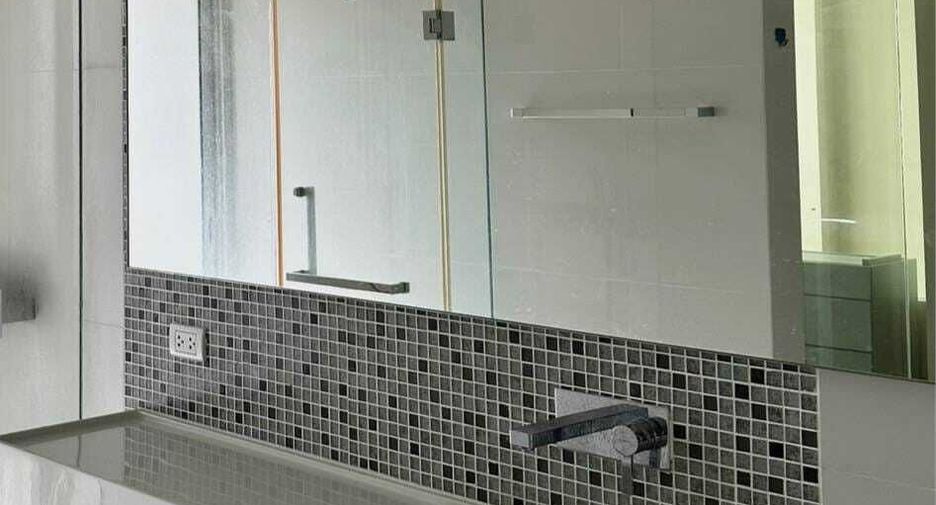 For sale 1 bed condo in Watthana, Bangkok