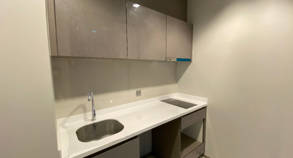 Wohnung zum Kauf mit 1 Zimmer in Huai Khwang, Bangkok