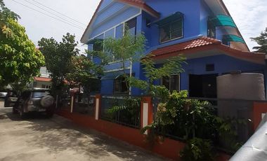 Продажа 4 спальни дом в Mueang Samut Sakhon, Самутсакхон