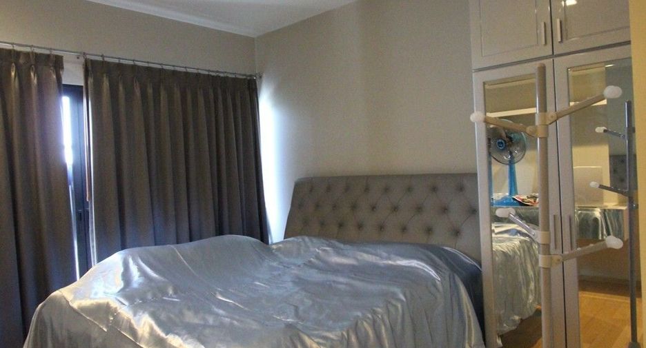 For sale 1 Beds condo in Khlong Toei, Bangkok