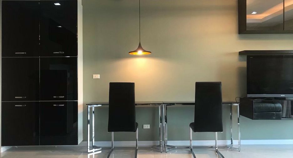 For sale 1 Beds condo in Khlong Toei, Bangkok