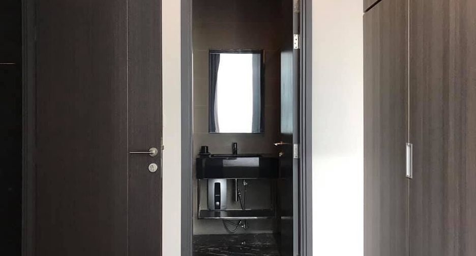 Condo en venta de 1 habitaciones en Khlong Toei, Bangkok