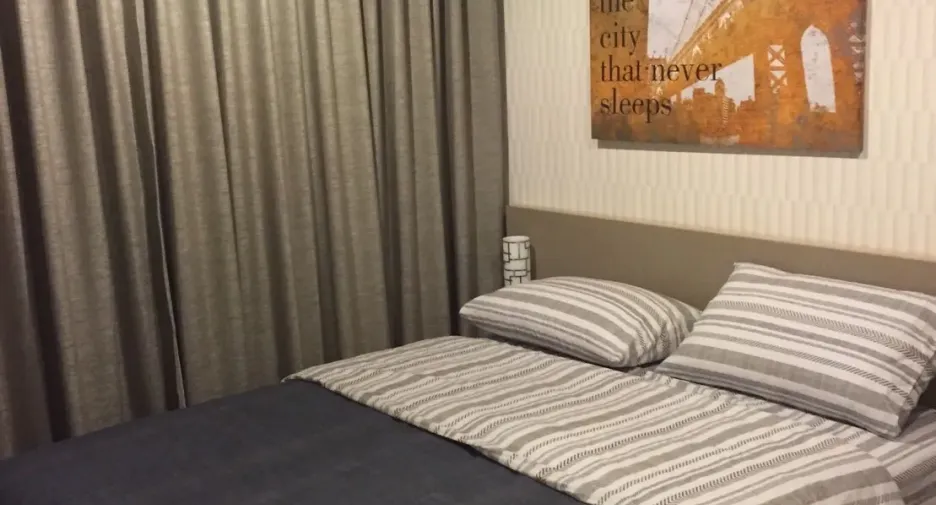 For sale 1 bed condo in Huai Khwang, Bangkok