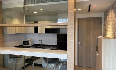 Продажа 1 кровать кондо в Щаттхана, Бангкок