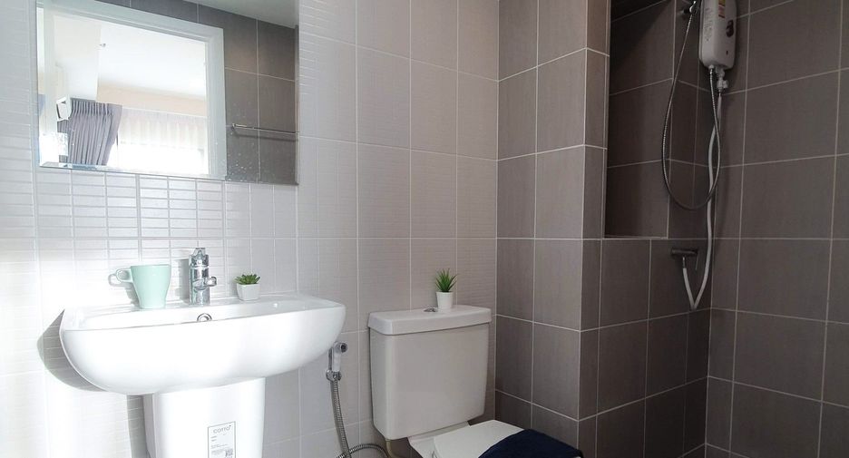 For sale 1 bed condo in Mueang Samut Prakan, Samut Prakan