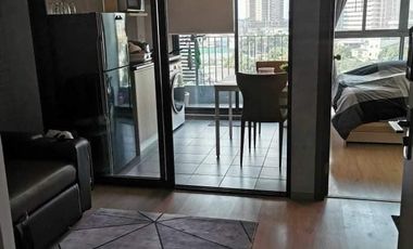 À vendre 1 chambre condo à Bang Na, Bangkok