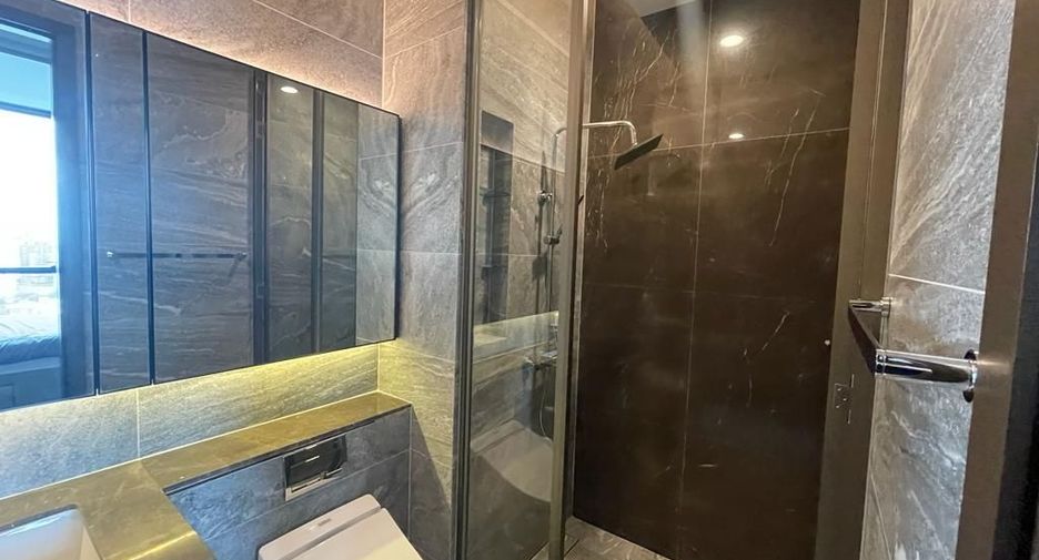 Wohnung zum Kauf mit 1 Zimmer in Khlong Toei, Bangkok