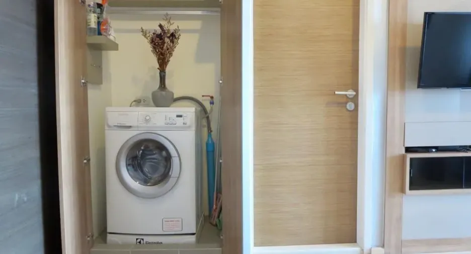 Продажа 1 кровать кондо в Пхра Кханонг, Бангкок