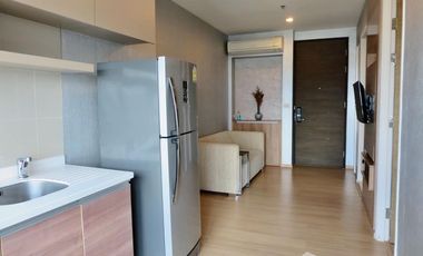 Wohnung zum Kauf mit 1 Zimmer in Phra Khanong, Bangkok
