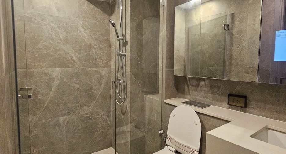 For sale 1 bed condo in Huai Khwang, Bangkok
