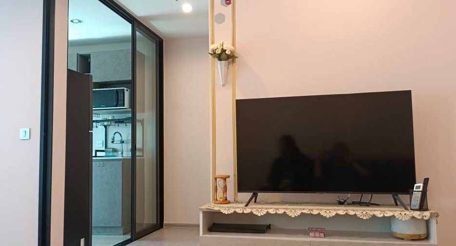 For sale 1 bed condo in Mueang Samut Prakan, Samut Prakan