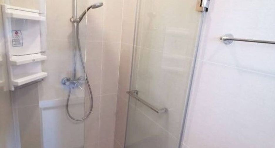 For sale 1 bed condo in Khlong Toei, Bangkok