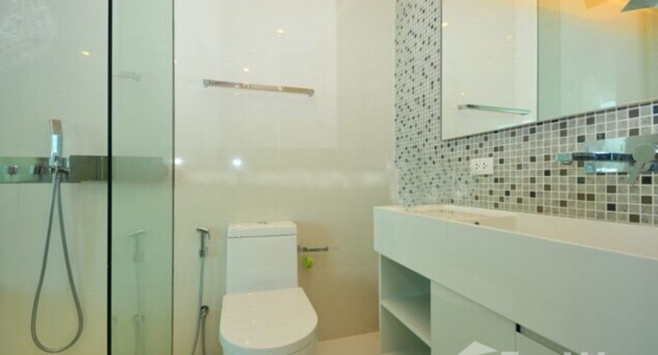 For sale and for rent 1 bed condo in Watthana, Bangkok
