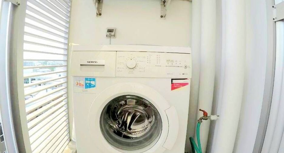 For sale 1 bed condo in Phra Khanong, Bangkok
