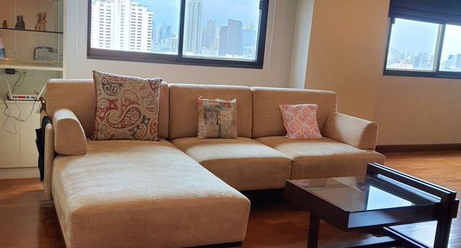 For sale 2 bedrooms condo in Sathon, Bangkok