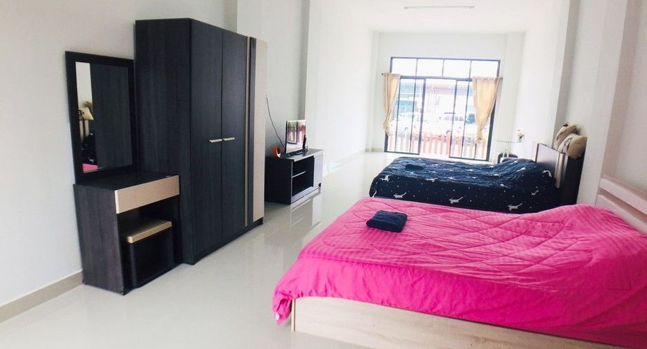 For sale studio condo in Mueang Pathum Thani, Pathum Thani