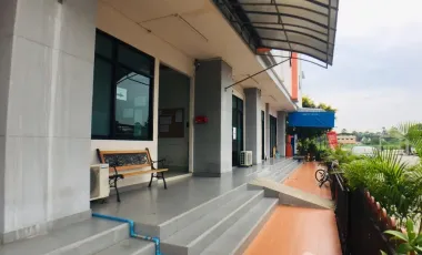 À vendre studio condo à Mueang Pathum Thani, Pathum Thani