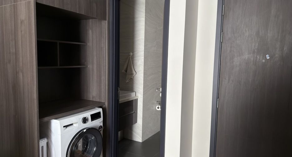 À vendre 2 chambres condo à Watthana, Bangkok