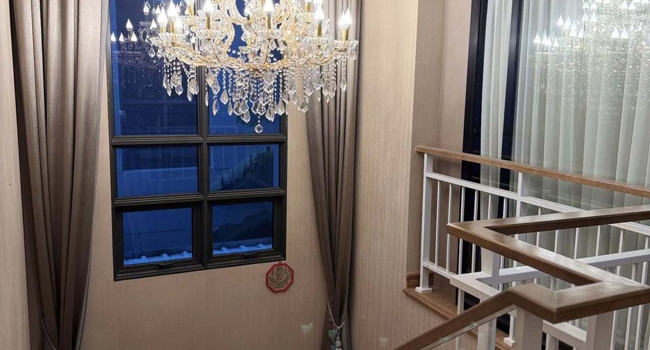 Haus zum Kauf mit 4 Zimmer in Bang Kruai, Nonthaburi