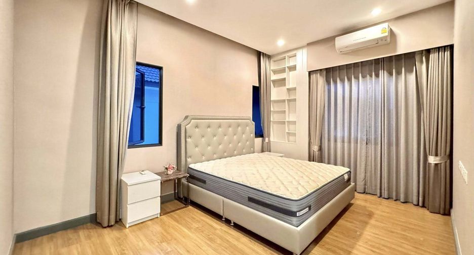 Haus zum Kauf mit 4 Zimmer in Bang Kruai, Nonthaburi