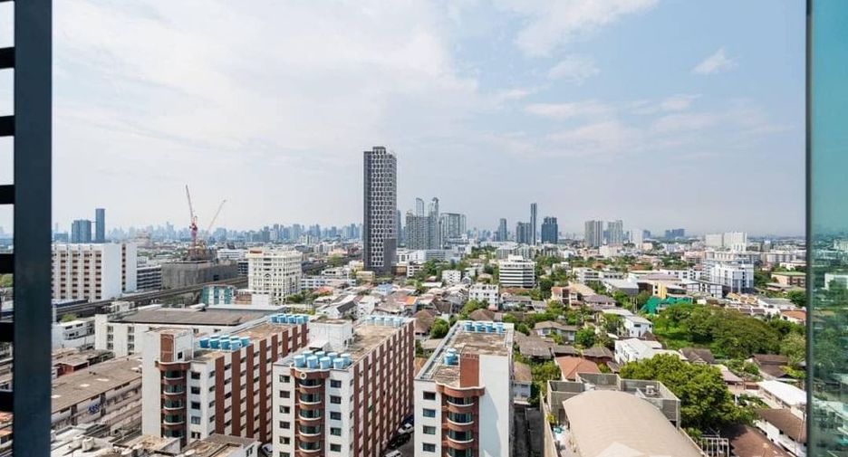 For sale and for rent 1 bed condo in Phra Khanong, Bangkok