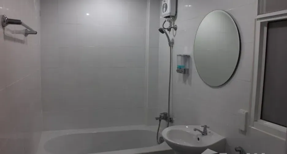For sale 22 bedrooms apartment in Si Racha, Chonburi